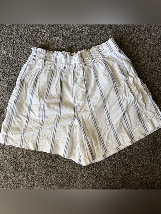aerie Pants - aerie White Shorts with Light Blue Vertical Stripes